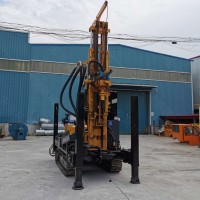 直銷履帶式氣動水井鉆機 鉆孔快氣動水井鉆機 農(nóng)用水井鉆機